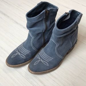Sundance suede blue cowboy boot Size 38